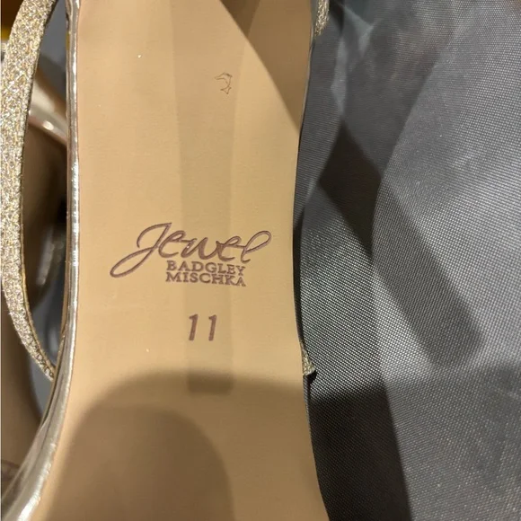 Jewel by Badgley Mischka Glittering Gold Heels New With Defects - Picture 9 of 11